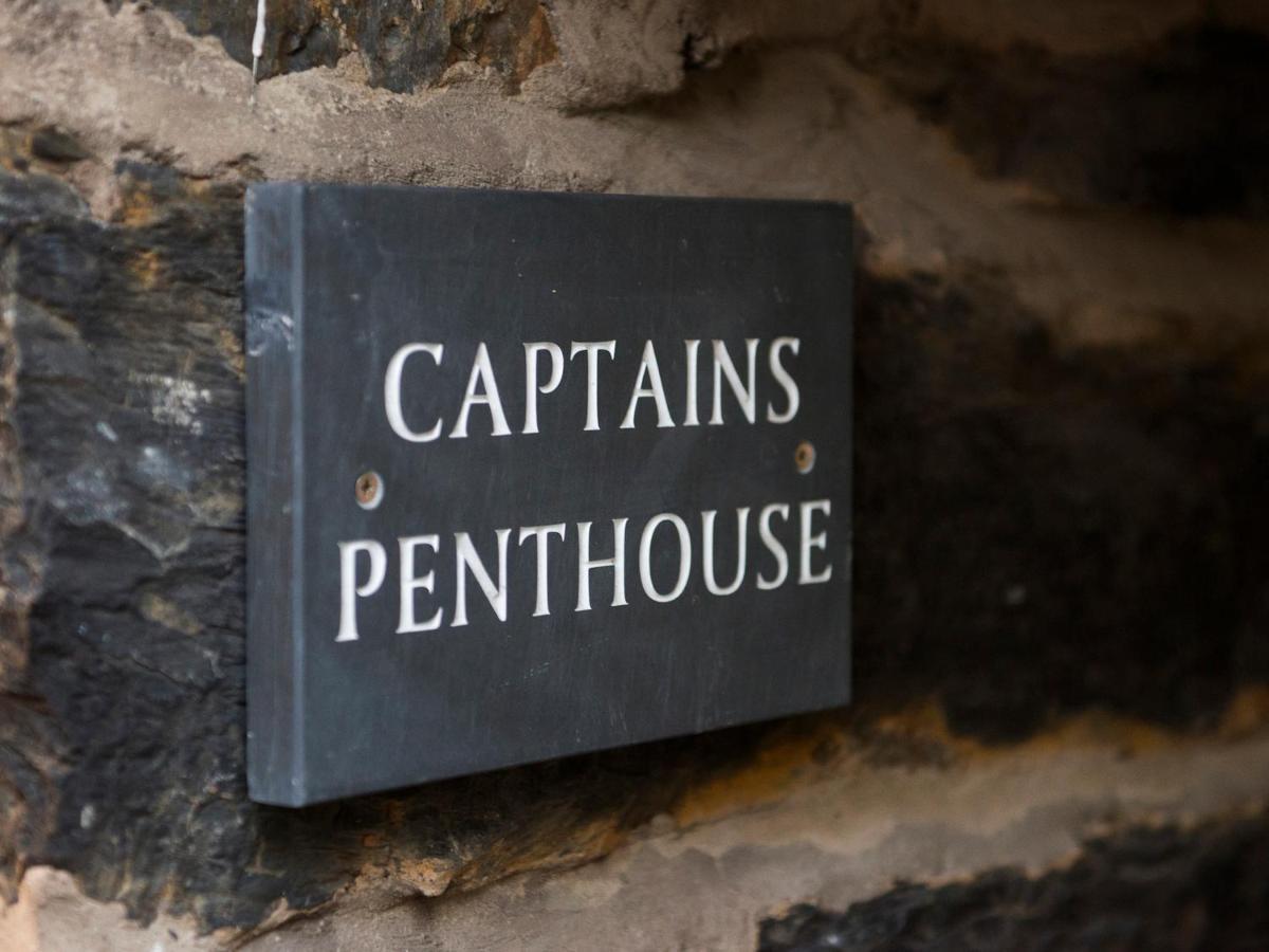 The Captain'S Penthouse Apartment Porthmadog Exterior photo